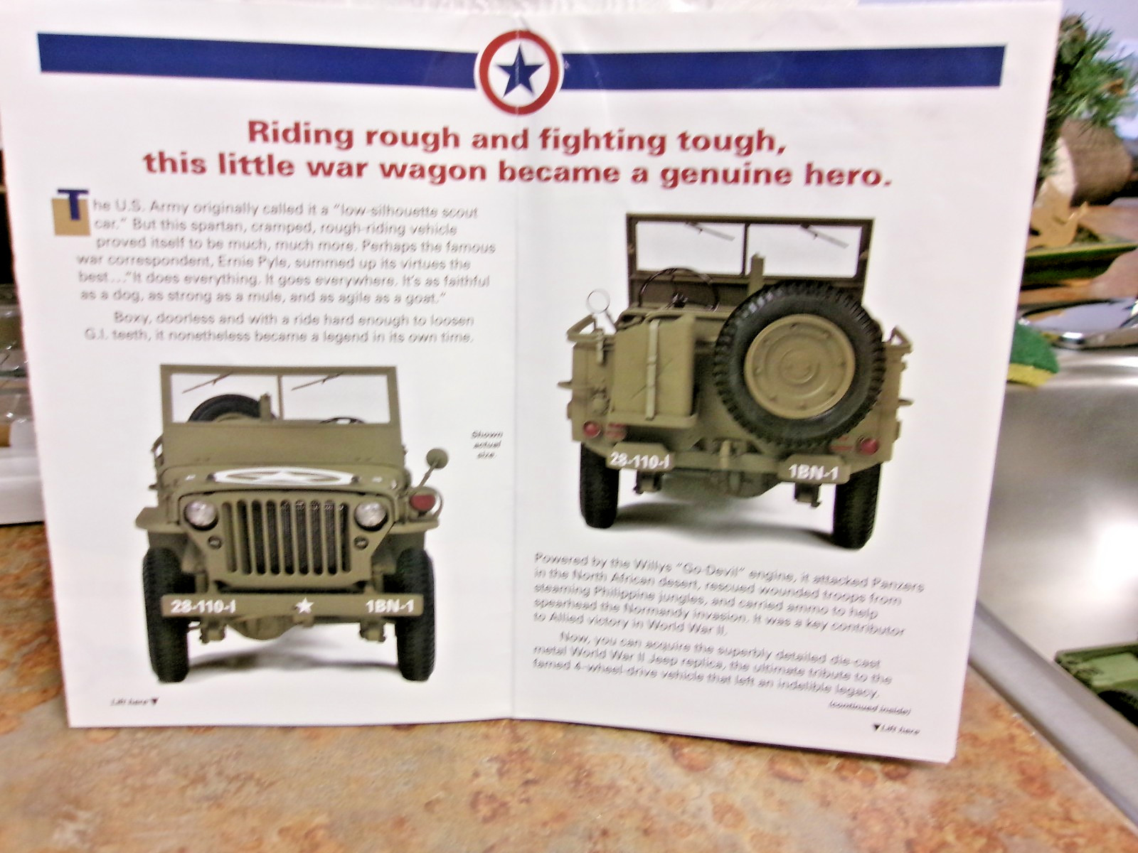 Danbury Mint World War II Jeep Replica 1/16, Gun, Box, Roof, & All Paperwork!