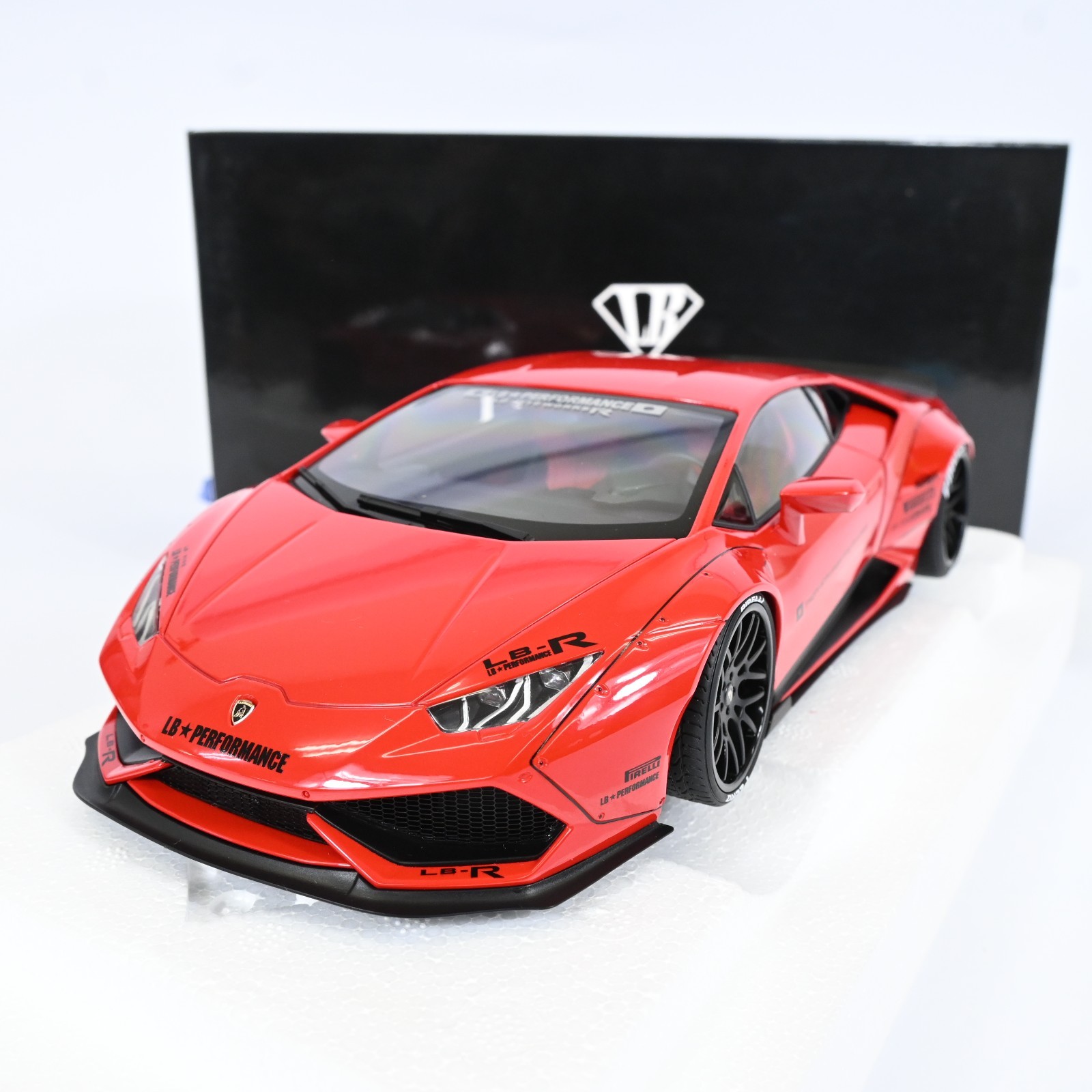 AUTOart 1/18 LB-WORKS Lamborghini Huracan Red Diecast Model Car