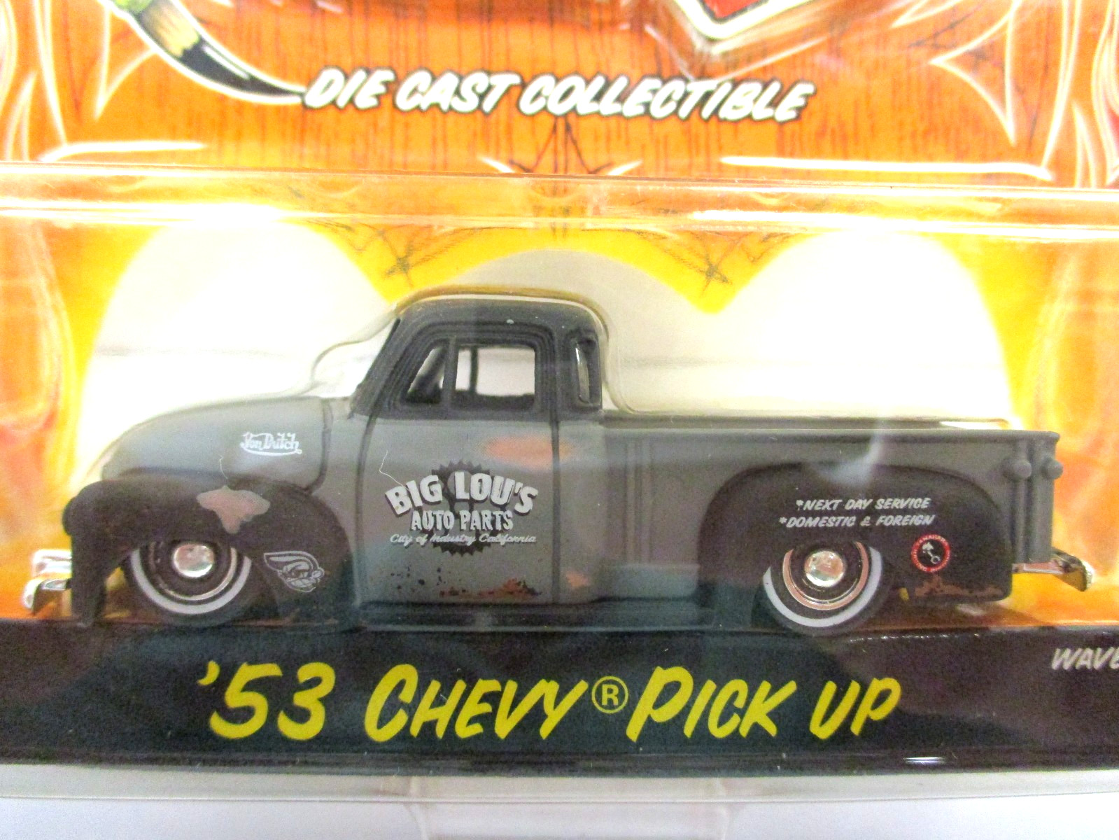 JADA – VON DUTCH GARAGE – 1953 CHEVROLET 3100 PICKUP TRUCK LOWRIDER – 1/64