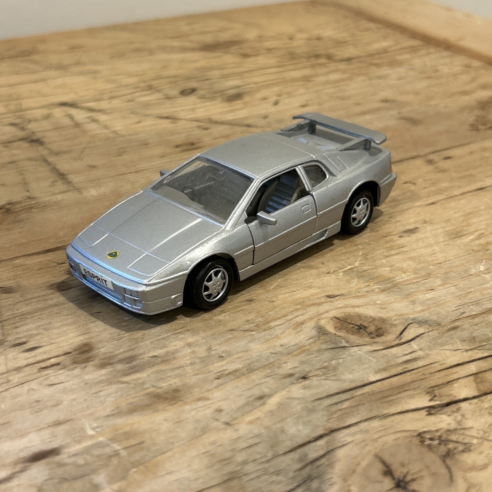Maisto Lotus Esprit Scale 1:38 Silver with Box Die Cast and Plastic Model Car