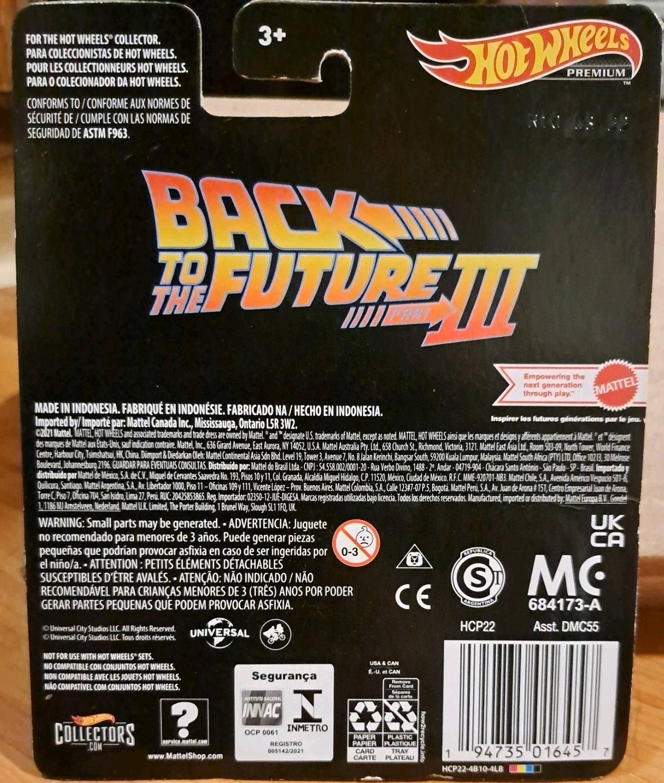 Hot Wheels Premium Back To The Future III Time Machine 1955 & Ford Super Deluxe