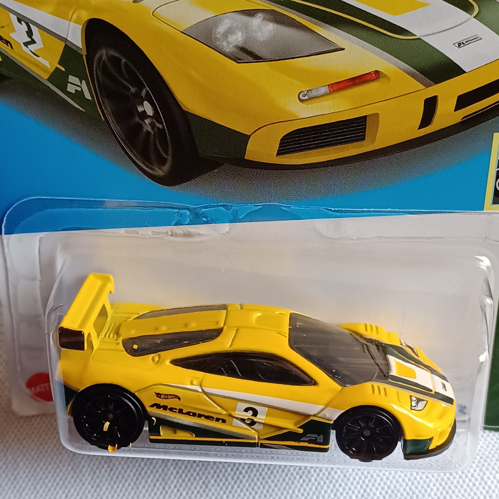 2022 HOT WHEELS *KROGER EXCLUSIVE* *McLAREN F1 GTR* *RETRO RACERS* *VERY RARE*