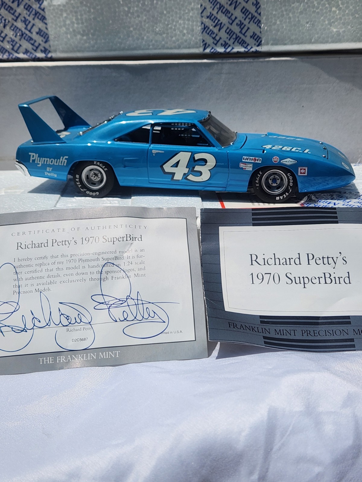 Franklin Mint Richard Petty 1/24 Diecast #43 1970 Plymouth Superbird New In Box