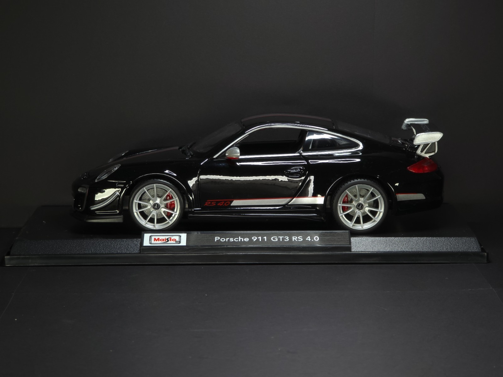 Porshe 911 GT3 RS 4.0 1:18 Maisto Exclusive Style Special Edition – Black