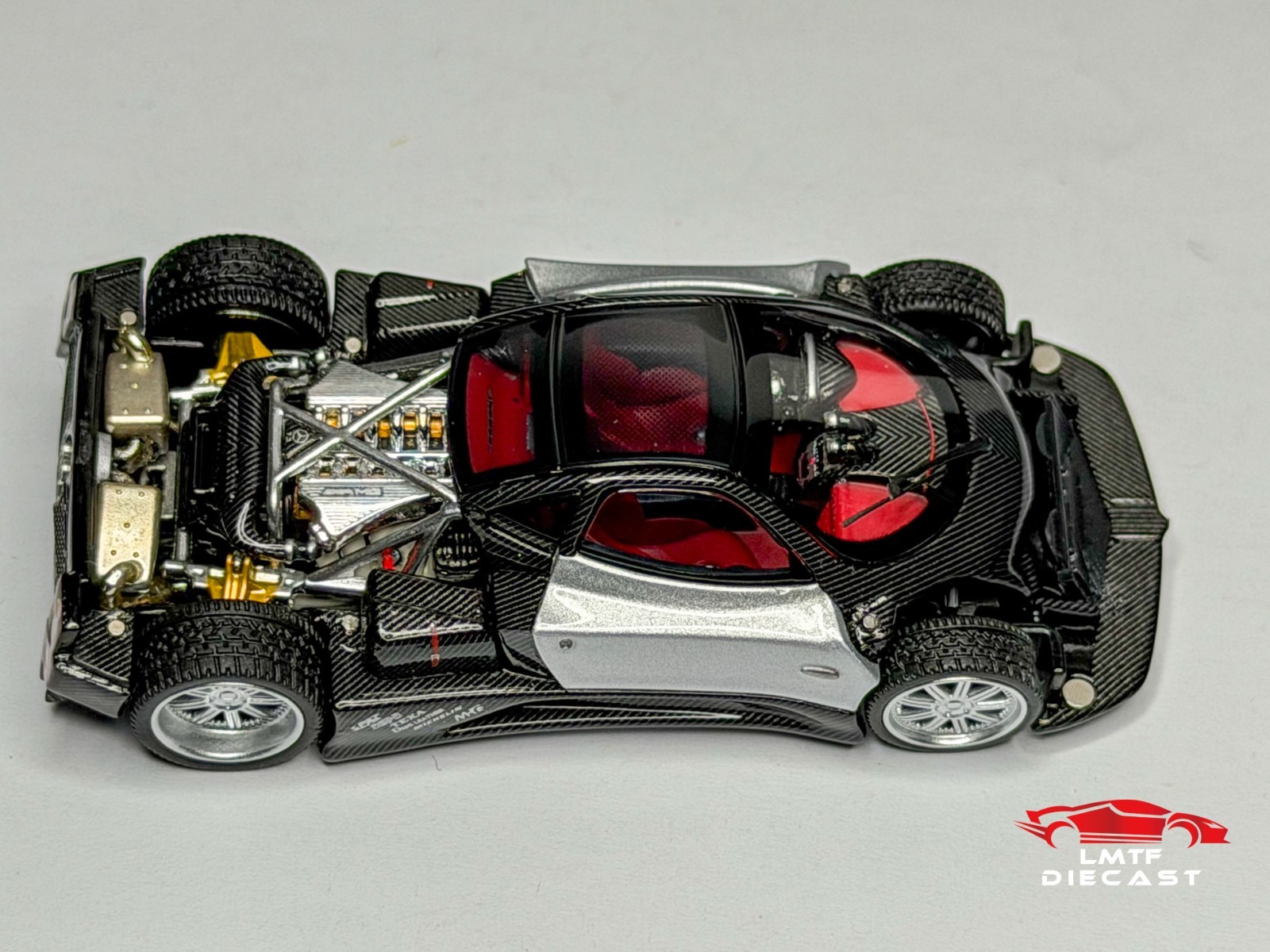 Almost Real 1:64 Pagani Zonda F Grigio Mercurio 2005