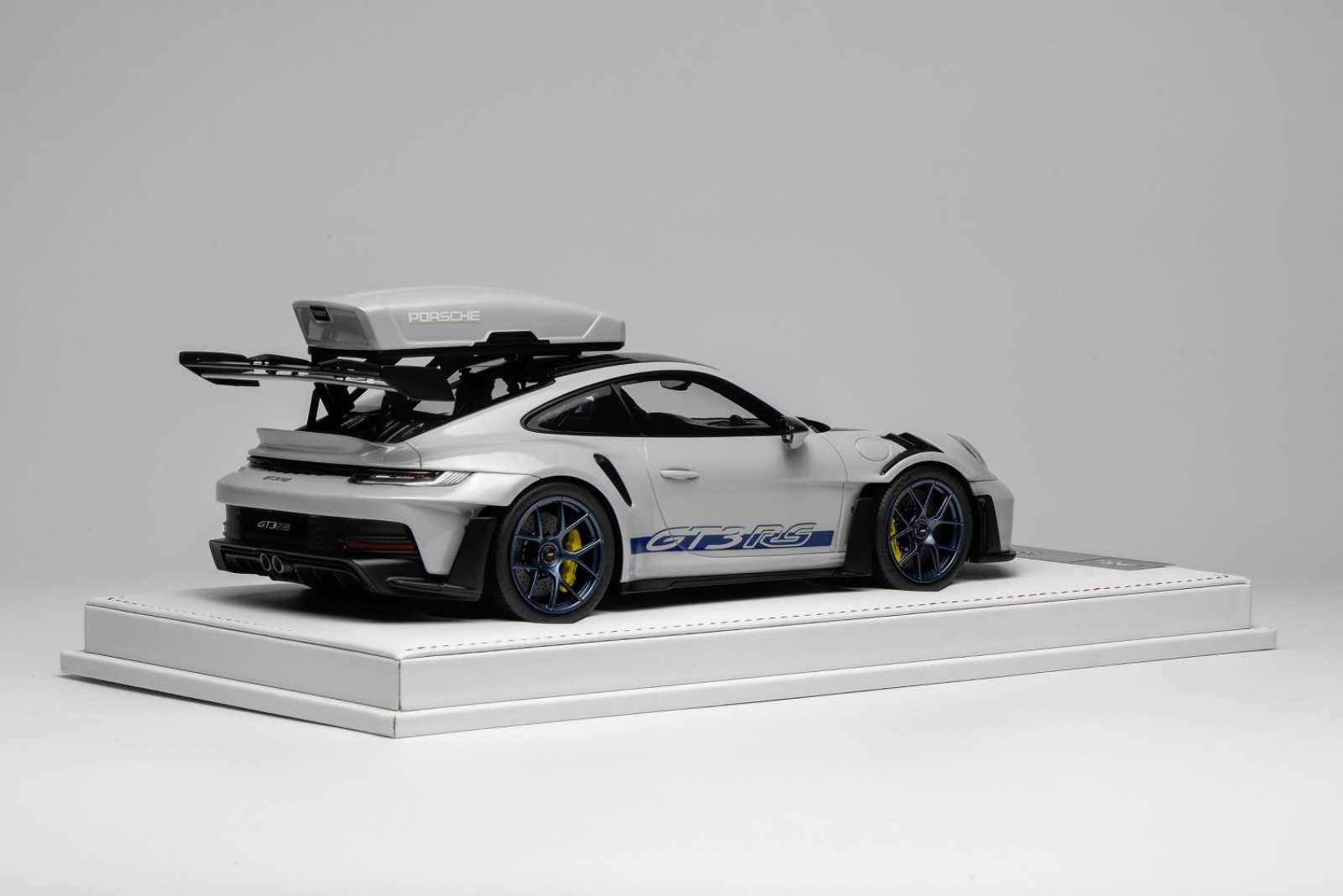 1/18 Ivy Porsche 911 GT3 RS with Luggage Rack Gray ,Blue Wheels AB633 LAST ONE