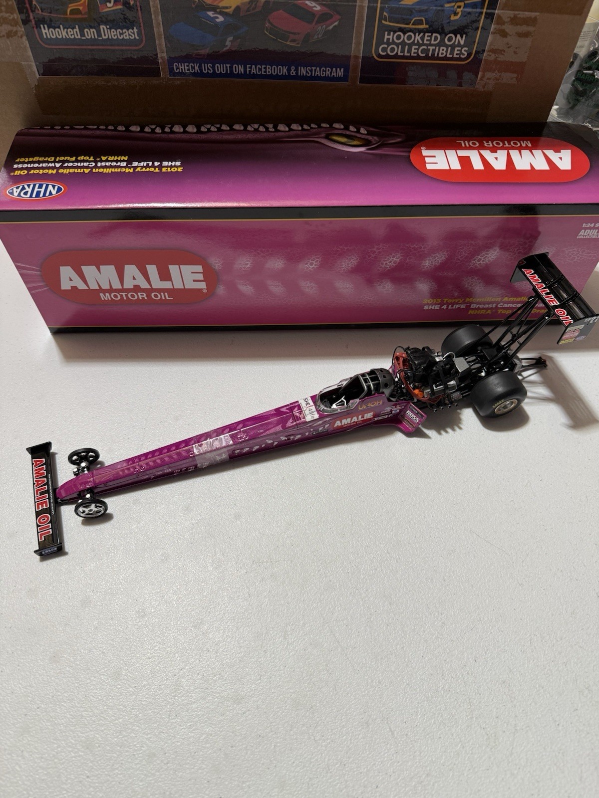 RARE* TERRY MCMILLEN AMALIE SHE 4 LIFE 2013 NHRA Top Fuel Dragster 1/24 Diecast