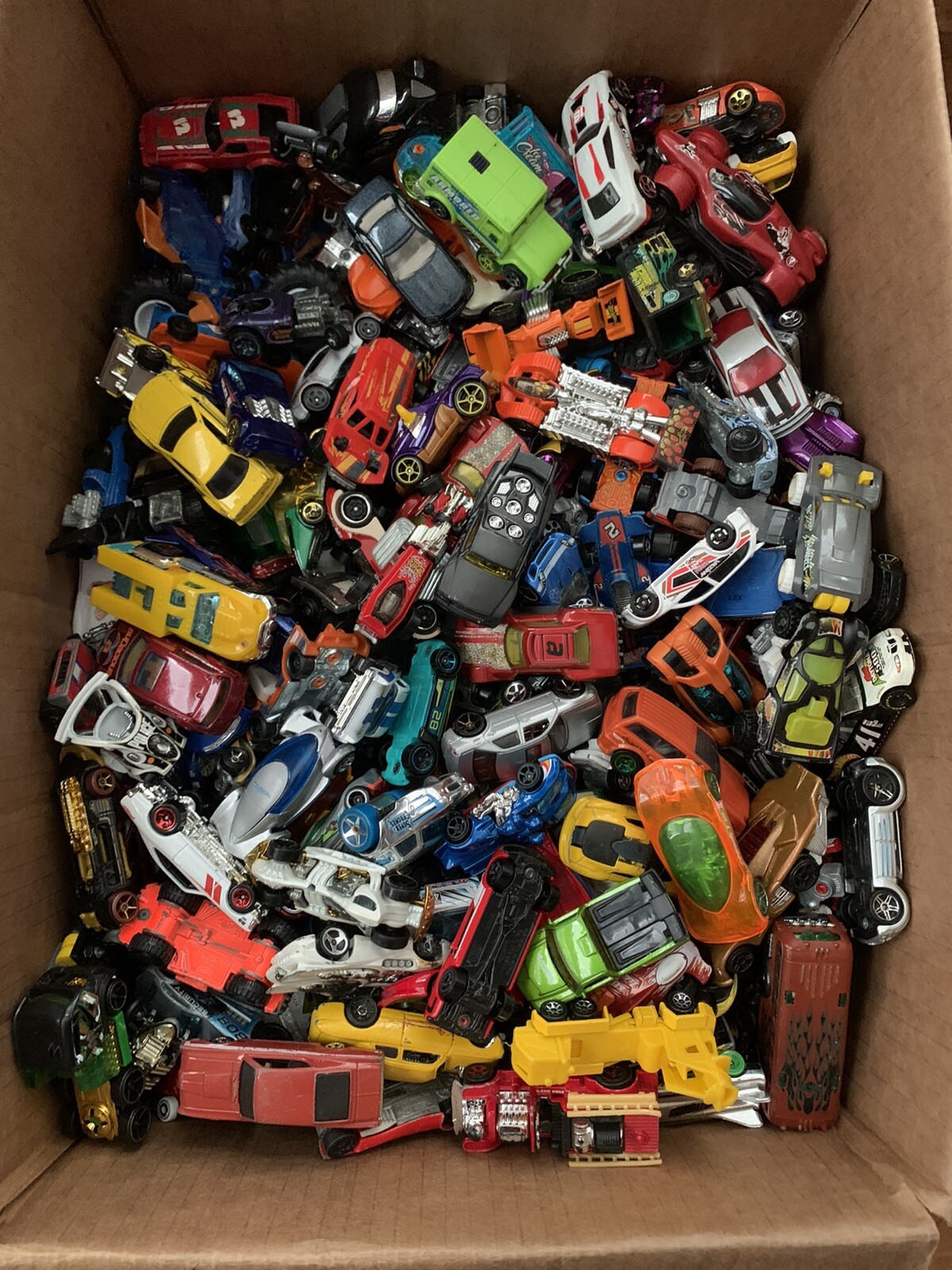 🔥Hot Wheels Lot +40 Cars Vehicles; Unsearched Matchbox, Disney, Tonka🔥🔥🔥🔥