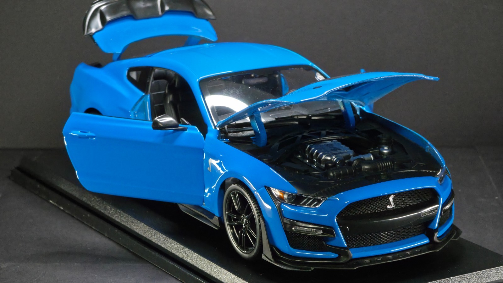 2020 Ford Mustang Shelby GT500 Maisto 1:18 Exclusive Style Special