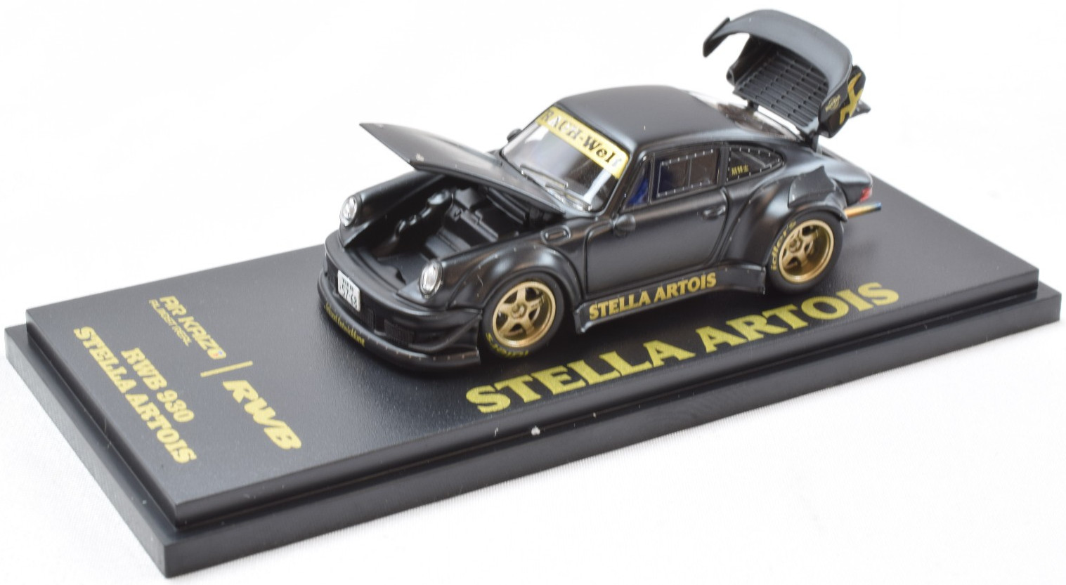 Almost Real AR Kaizo “Stella Artois” Porsche-RWB 930 911 1:64 Car 6K0000101