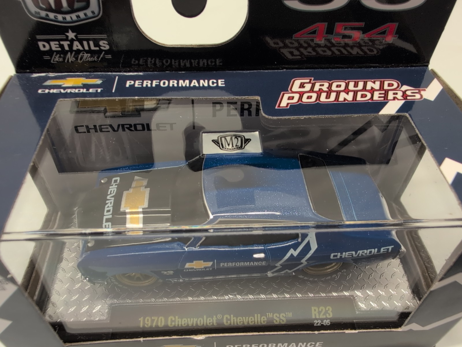 M2 Machines Ground Pounders 1970 Chevrolet Chevelle SS 454 R23 1:64 Blue Diecast