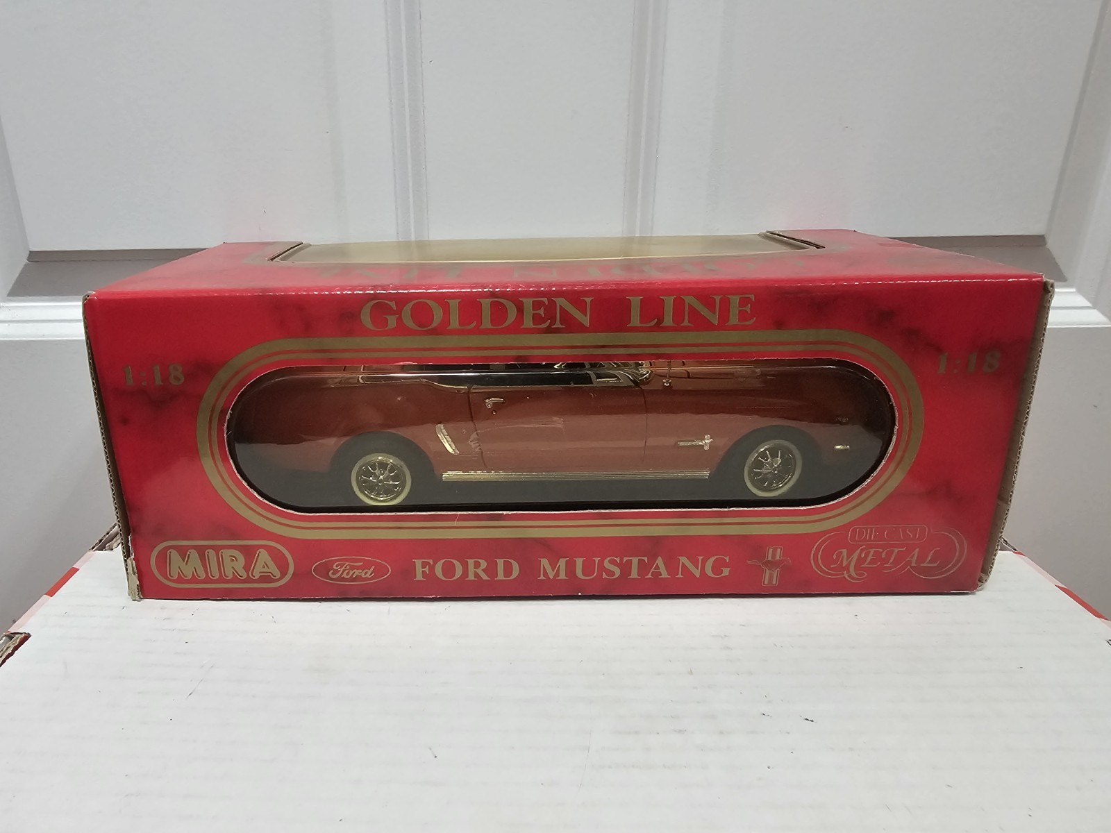 Mira Calidad Golden Line 1965 Ford Red Fastback Mustang Diecast 1:18 Scale Car
