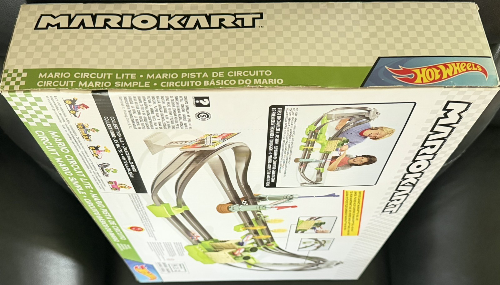 Brand New Sealed Hot Wheels 1:64 Mario Kart Mario Circuit Lite Track Set Playset