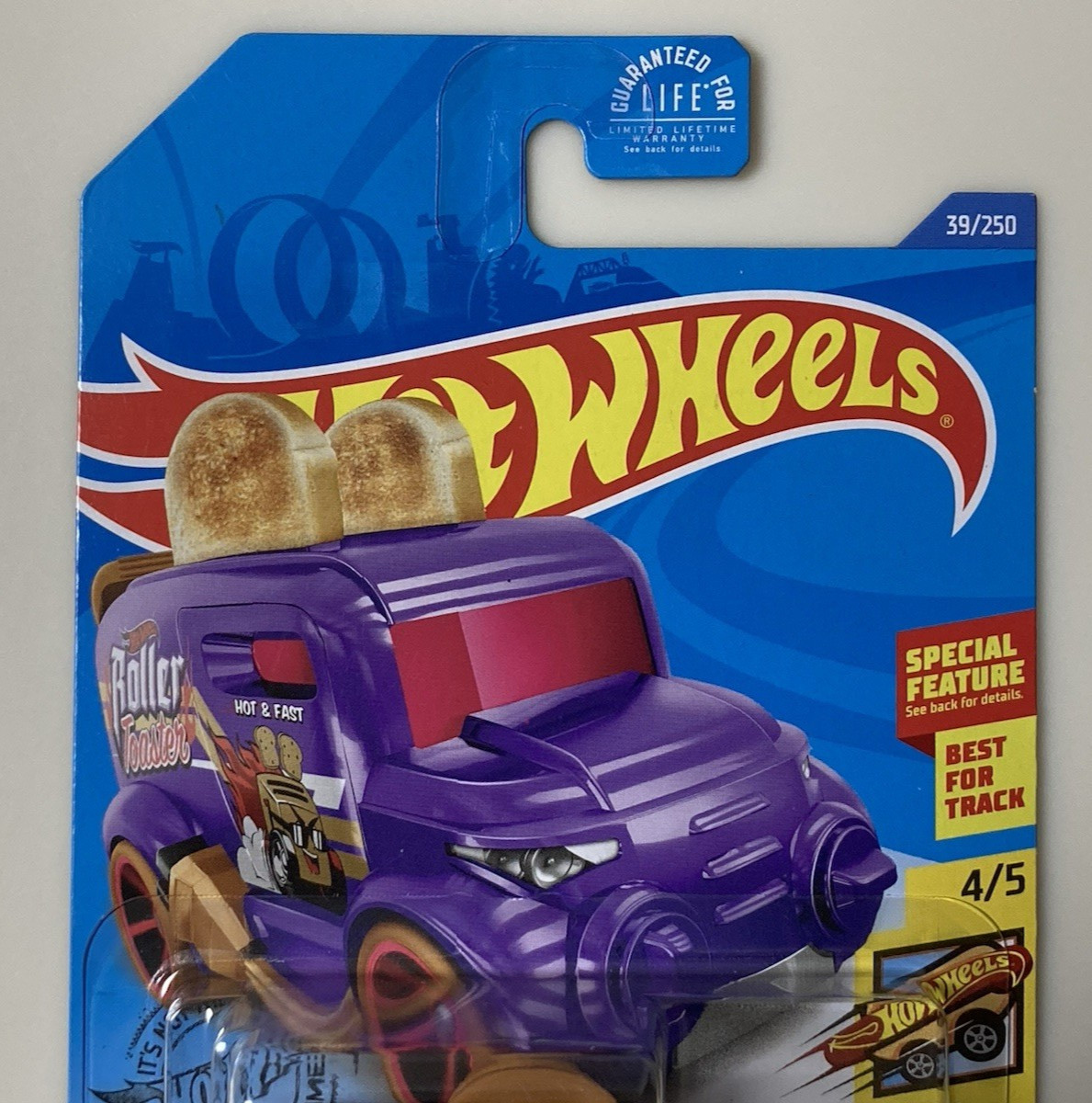 Hot Wheels Roller Toaster 39/250 Fast Foodie 4/5 Purple Special Feature Mattel
