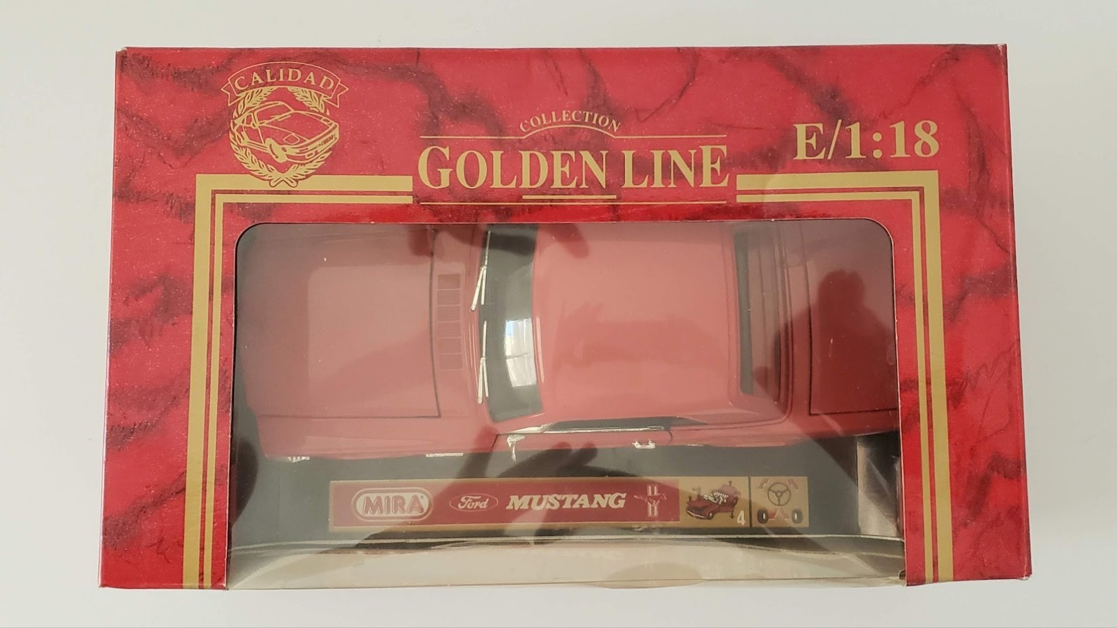 MIRA Golden Line 1:18 Die Cast 1964 ½ Ford Mustang Red Coupe White Convertible 2