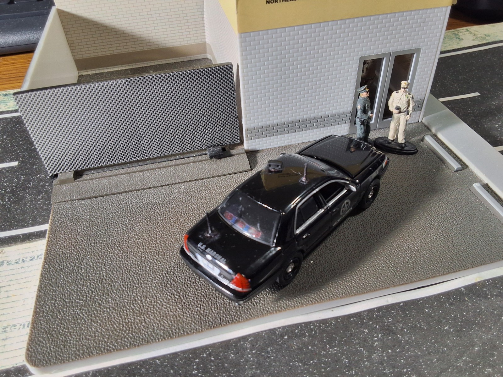 Greenlight Police Ford Crown U.S.MARSHAL SLICK TOP plate reader Custom unit!