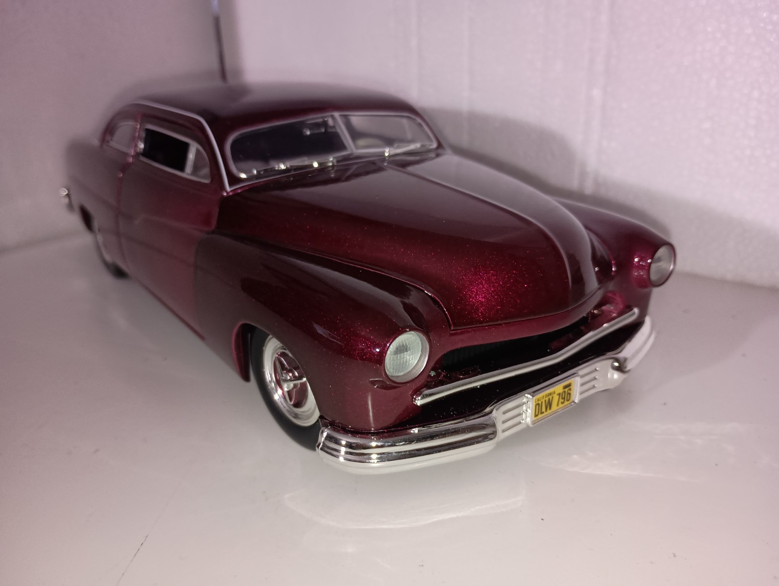 1:18 Scale 1951 Mercury Coupe