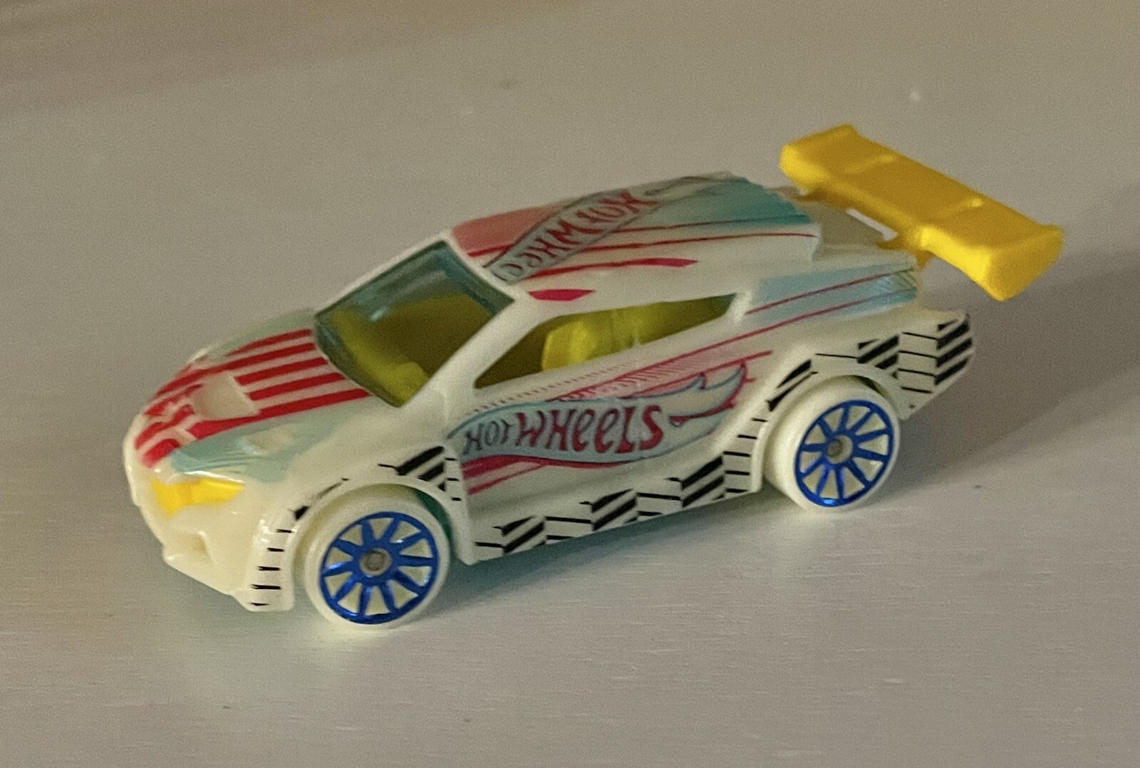 Hot Wheels Glow In The Dark Neon Push Along Vehicle Sports Muscle Car