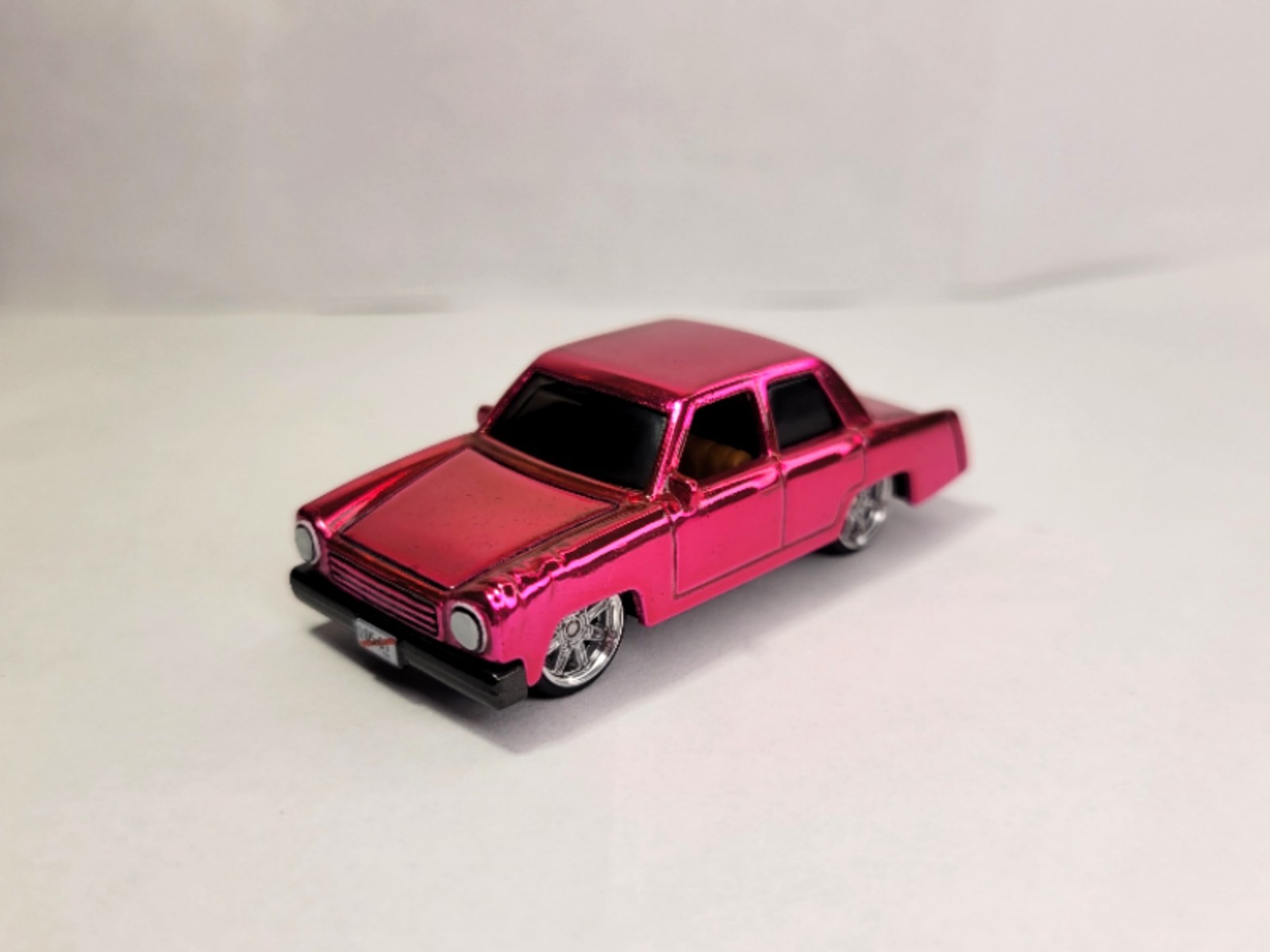 Hot Wheels THE SIMPSONS FAMILY CAR Custom Super Spectraflame & Real Riders 1:64
