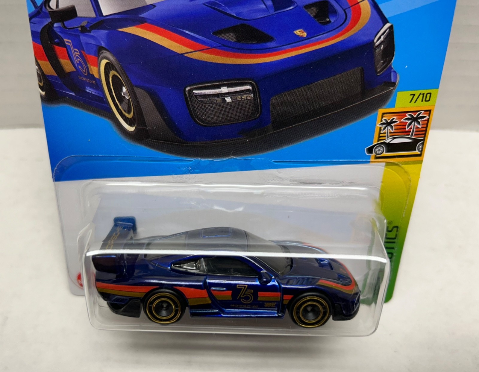 Hot Wheels 2023 HW Exotics Porsche 935 Super Treasure Hunt