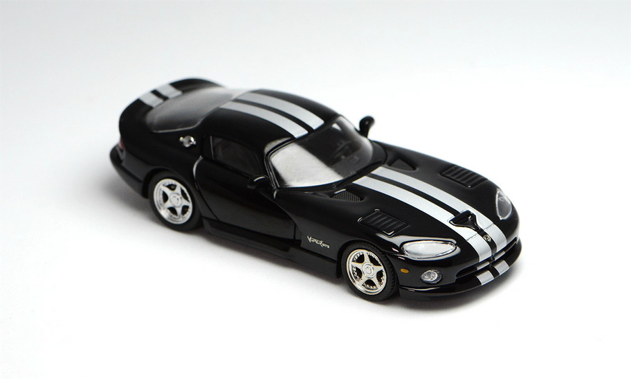 GFCC 1/64 Viper Hard Top Dodge Viper GTS Alloy Automobile Model Ornaments
