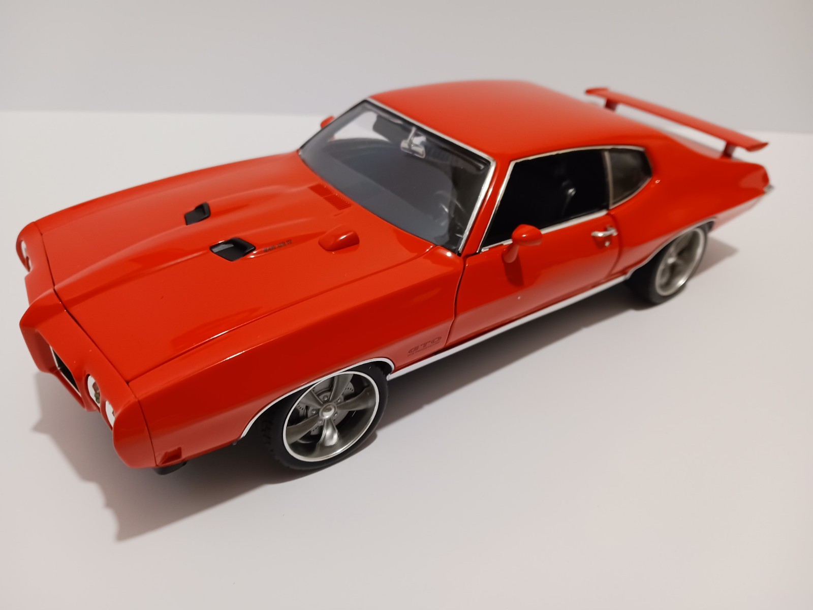 1:18 1970 PONTIAC GTO “THE PROSECUTOR” STREET FIGHTER in CAROUSEL RED, by ACME