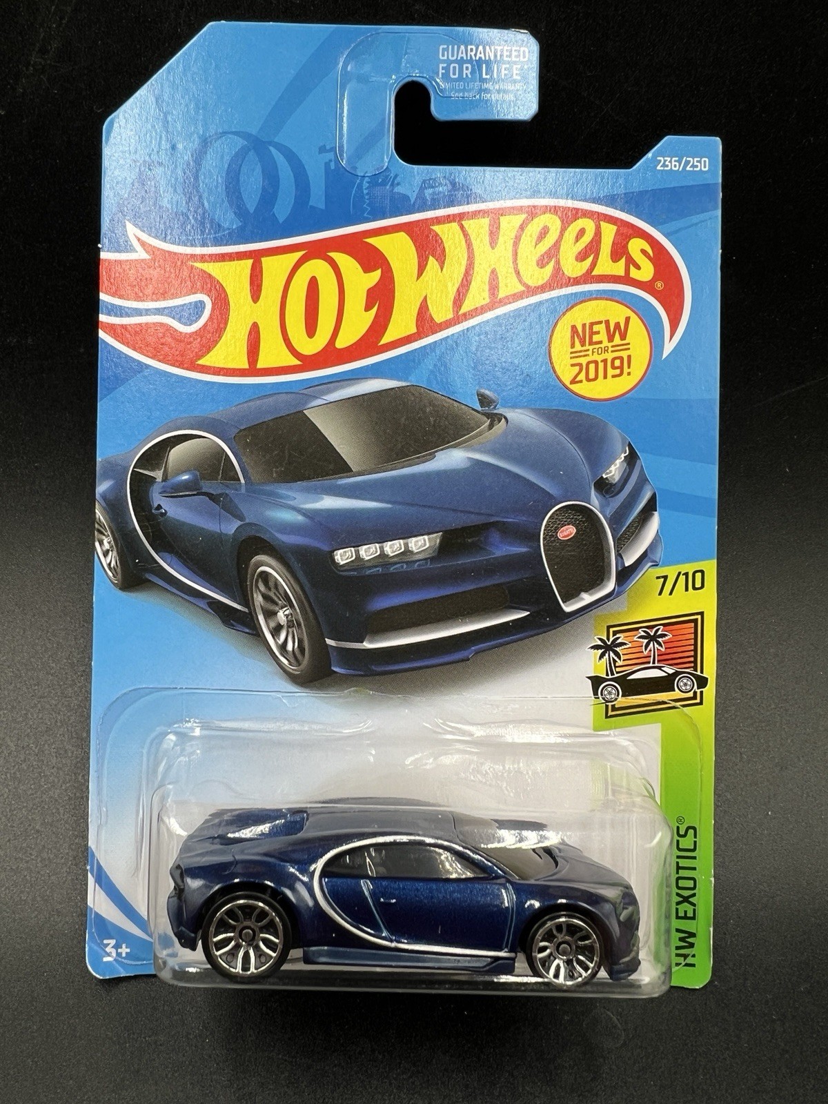 Hot Wheels 16 Bugatti Chiron Blue 2019 HW Exotics #236 MIP New Model