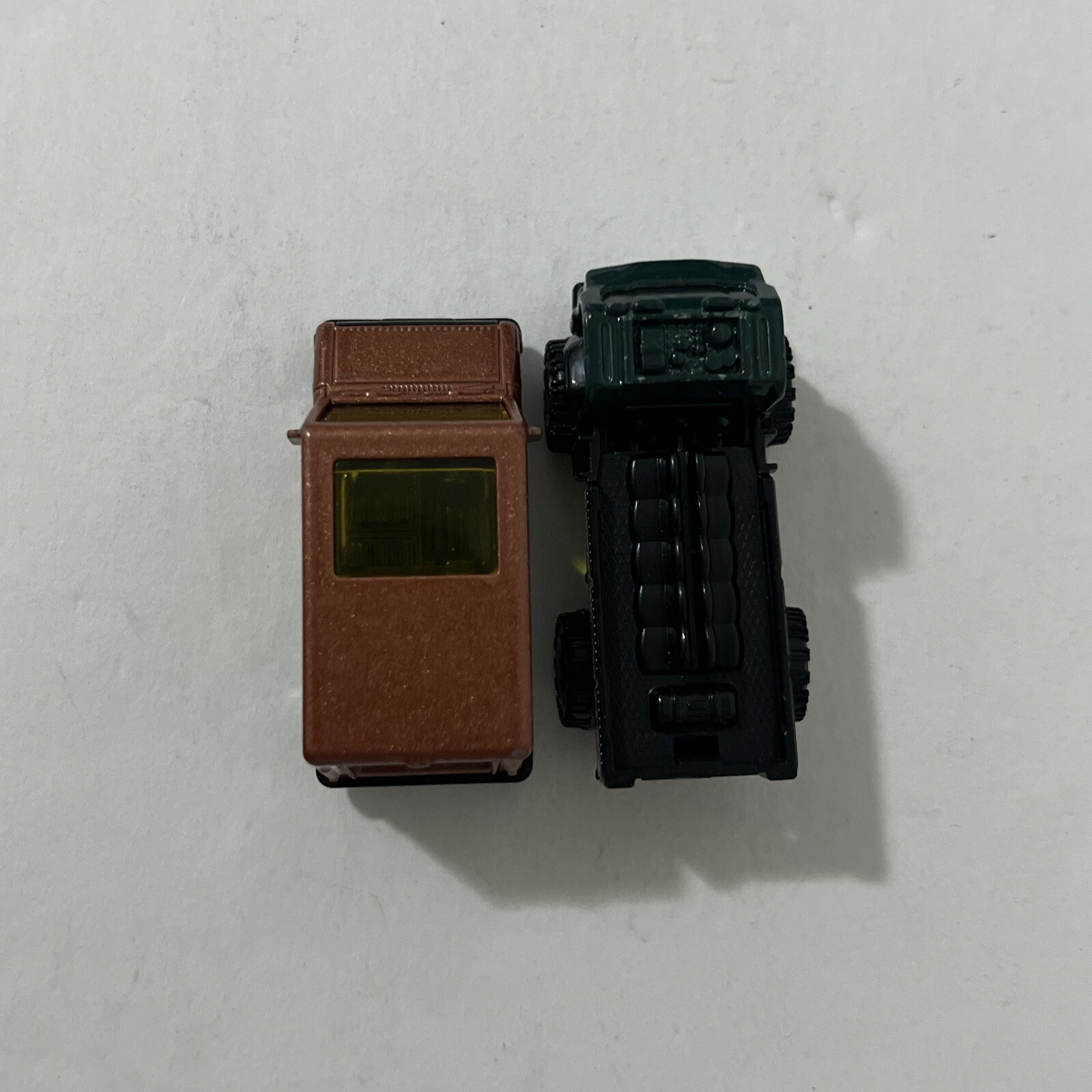 Matchbox Cars Lot Of 5 Trucks 1:64 – Travel Tracker, Pop Art, School Bus & More