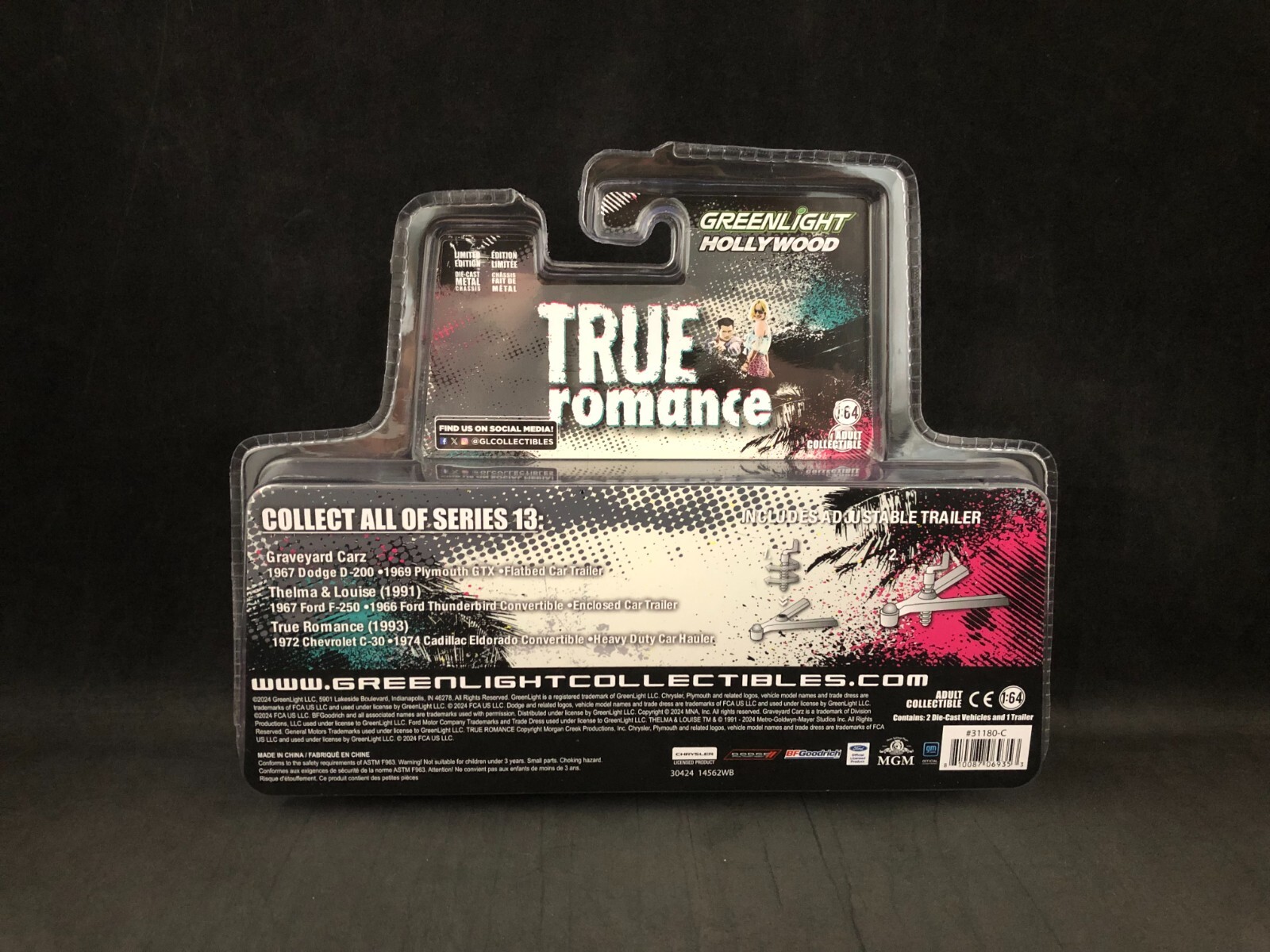 Greenlight Hollywood Hitch & Tow Series 13 – “True Romance” 31180-C