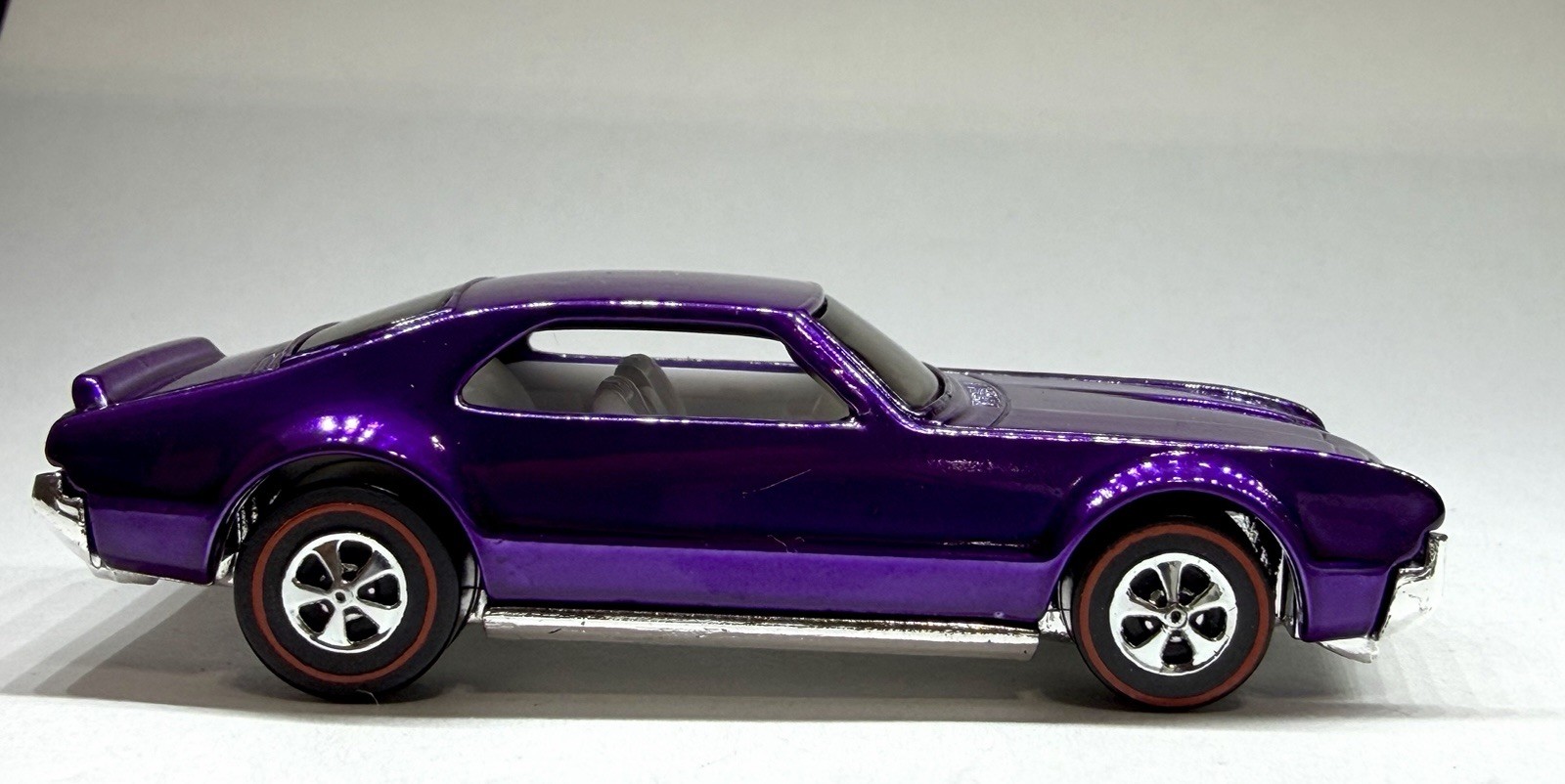 Hot Wheels 🔥 CUSTOM MADE Redline ‘66 Toronado Diecast Car 1:64