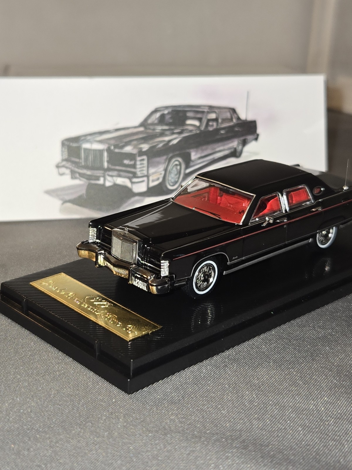 Sun Star & Turning Crush 1:64 1979 LINCOLN CONTINENTAL Town Car Black Diecast