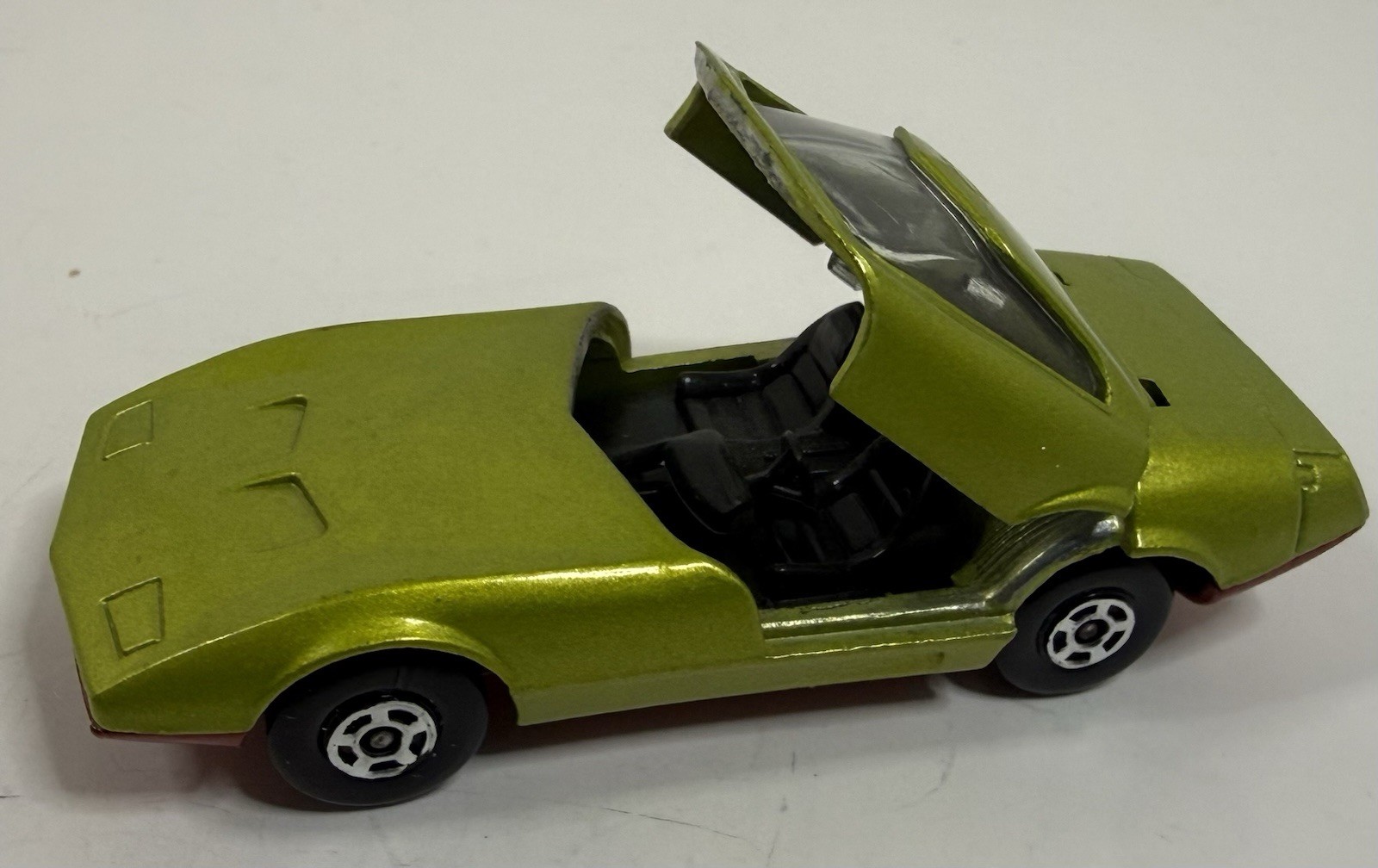 Lesney Matchbox 1970 Superfast Dodge Challenger MKIII 1:64 Diecast NM/Mint