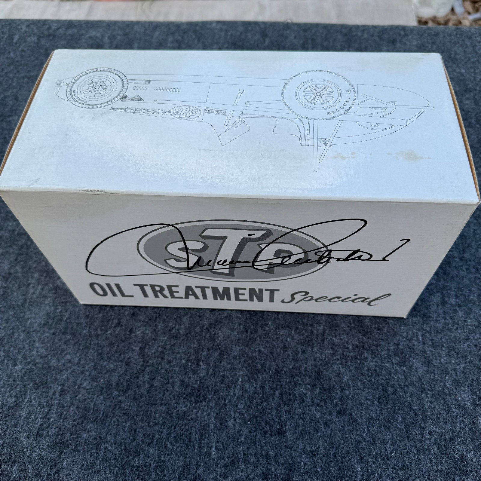 GMP #2 MARIO ANDRETTI STP OIL TREATMENT SPL OFFENHAUSER DIRT CHAMP 1:18 #7624 SR