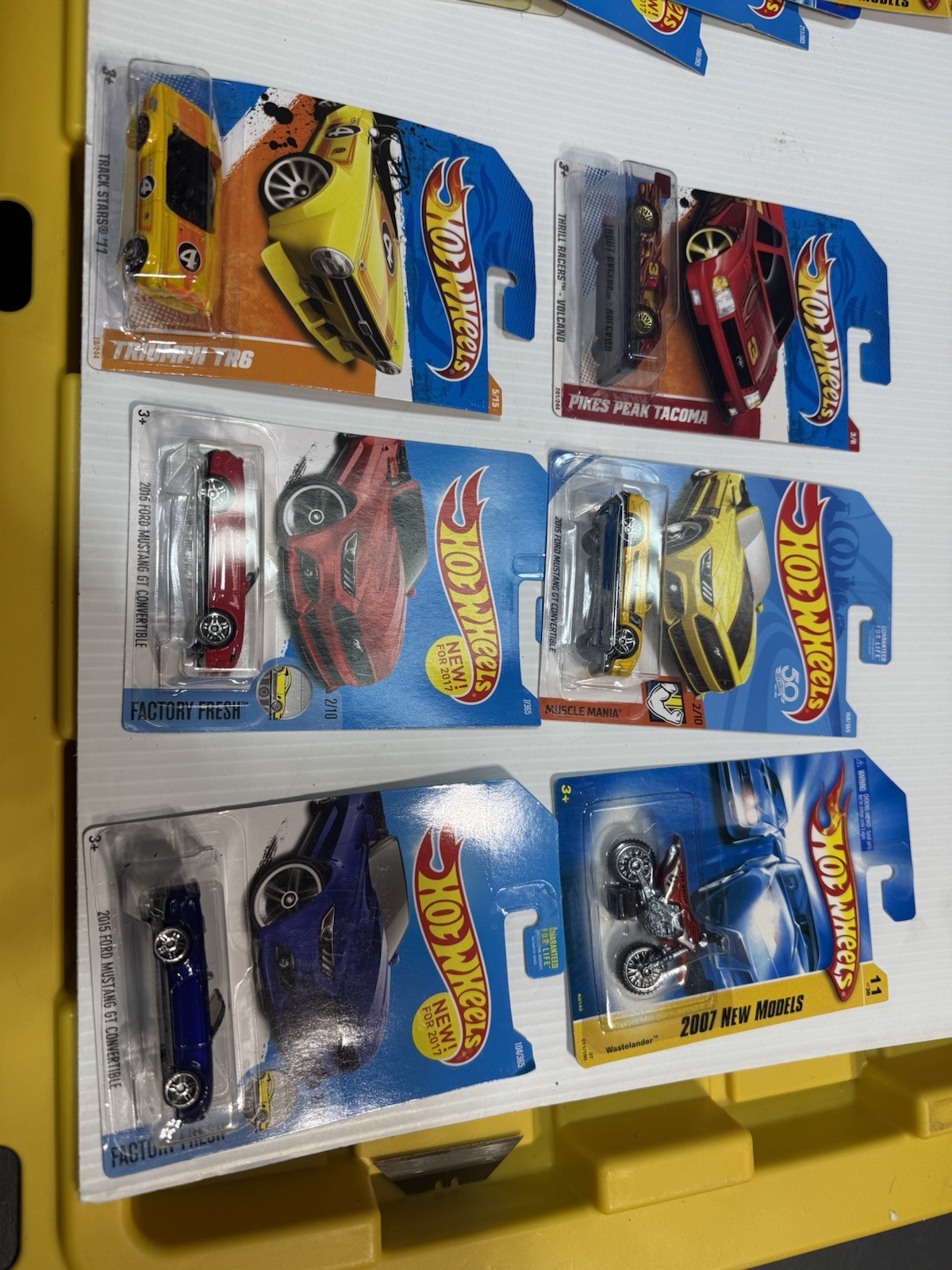 LOT OF 100 RANDOM HOT WHEELS ALL NEW