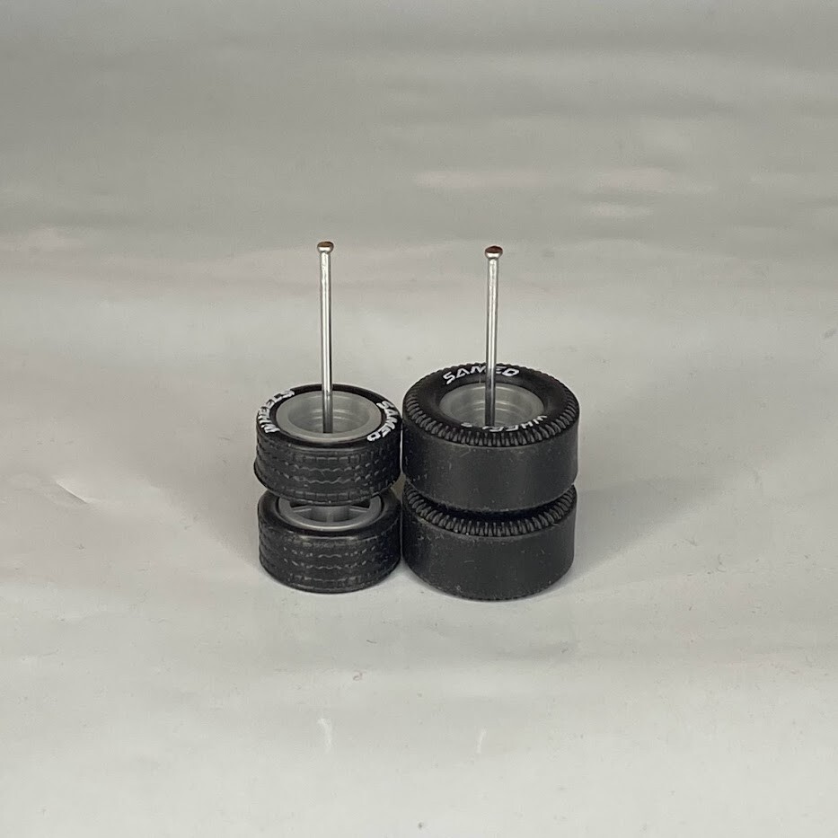Muscle Car Long Axle – Gray 5 spoke Drag Slicks – 10mm/12mm for Hot Wheels