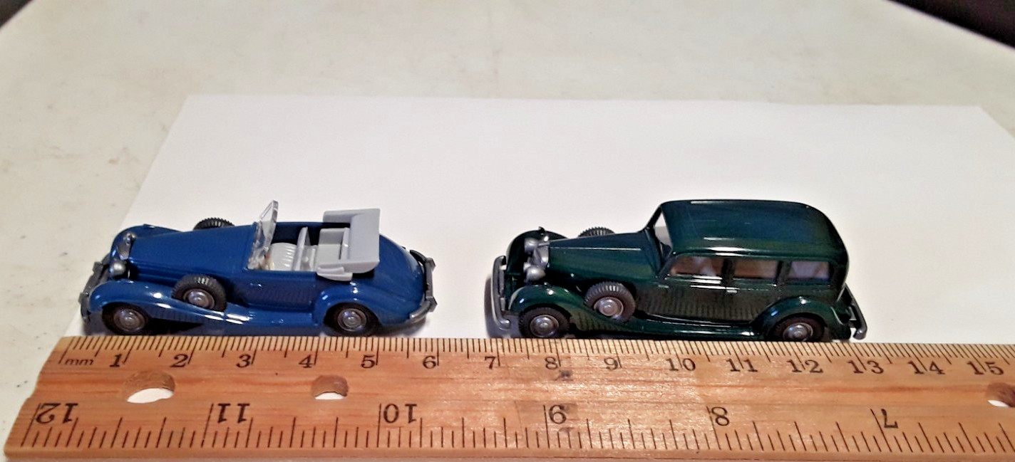 Wiking 1:87/HO Scale HORCH 850 Green & Mercedes 540 K Convertible Blue (Lot 8