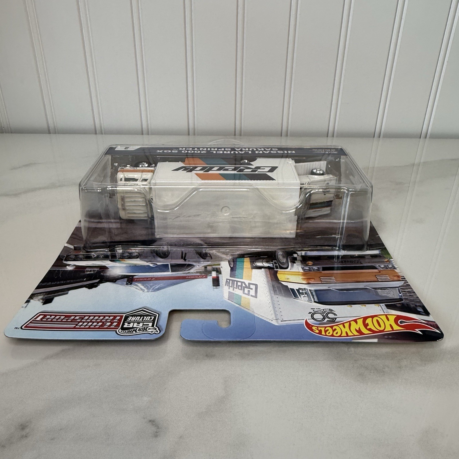 Hot Wheels Premium Team Transport Nissan Laurel 2000 SGX & Sakura Sprinter