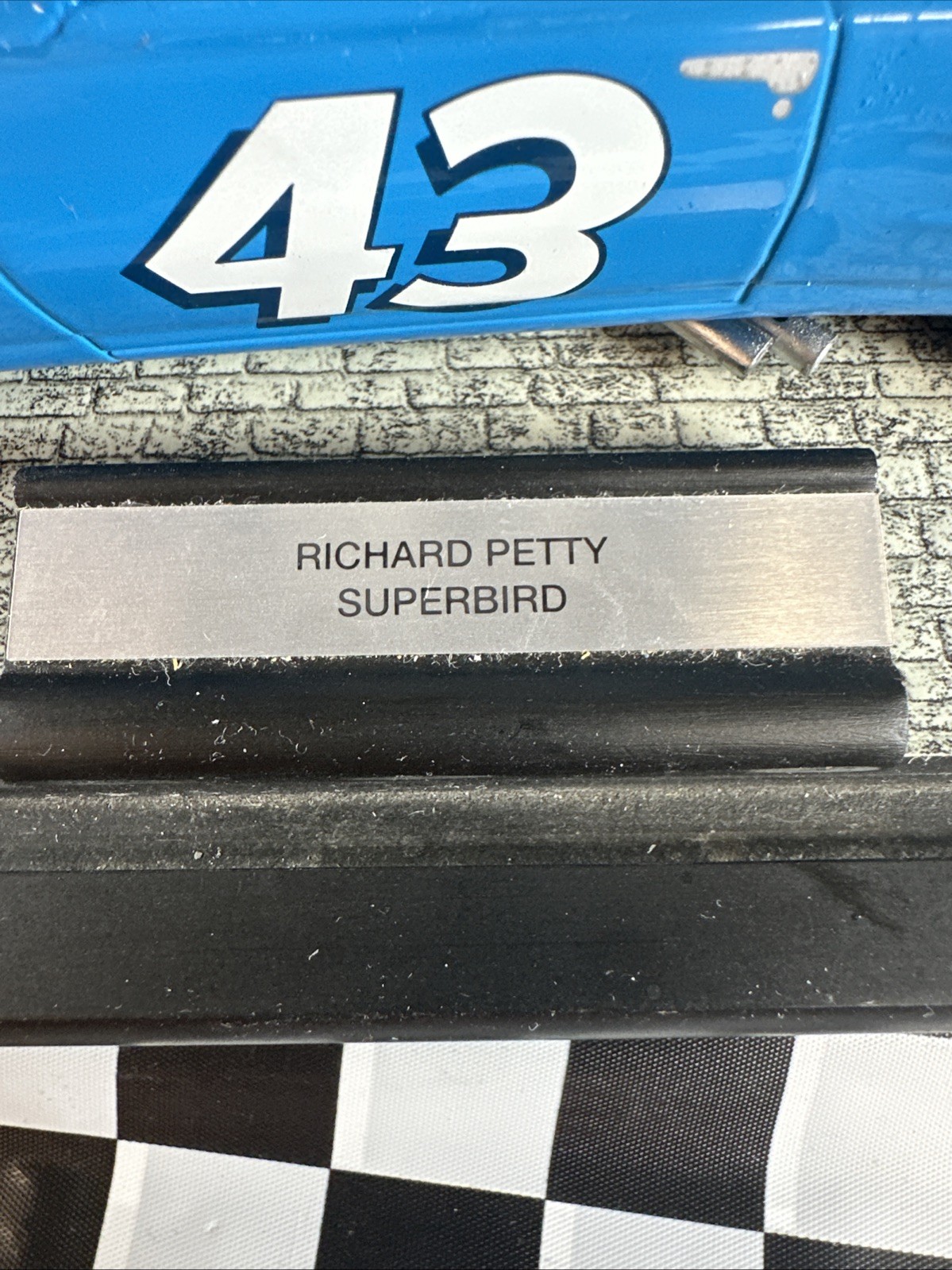 #43 Richard Petty 1970 Plymouth Superbird 1/24