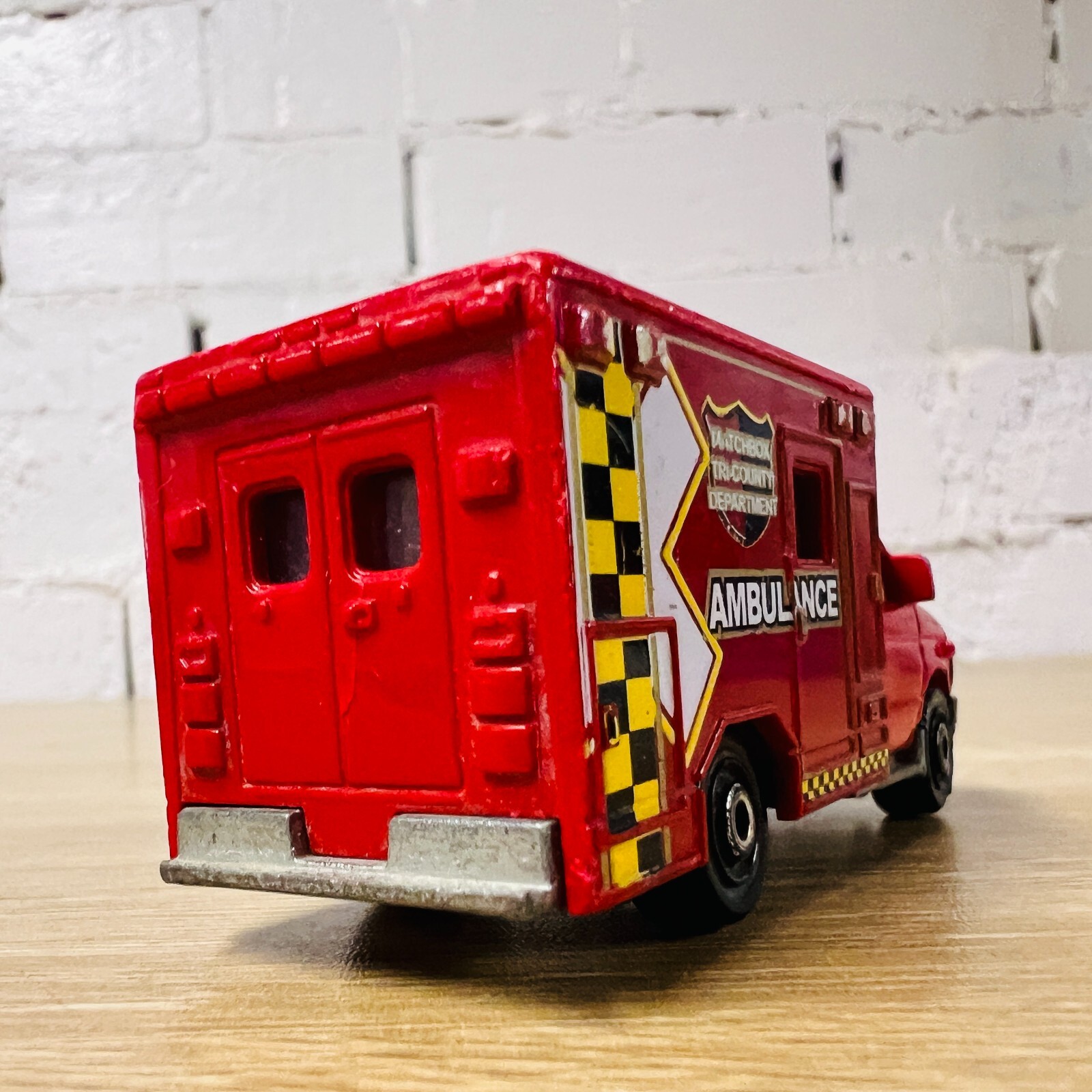 Ford E350 Ambulance 2009 Red 2014 Heroic Rescue MB771