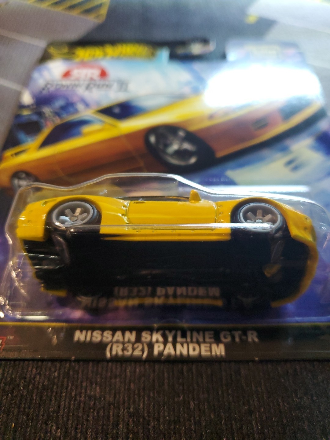 Hot Wheels Nissan R32 GT-R Pandem Yellow Ronin Run 2 FPY86-961 M 1/64