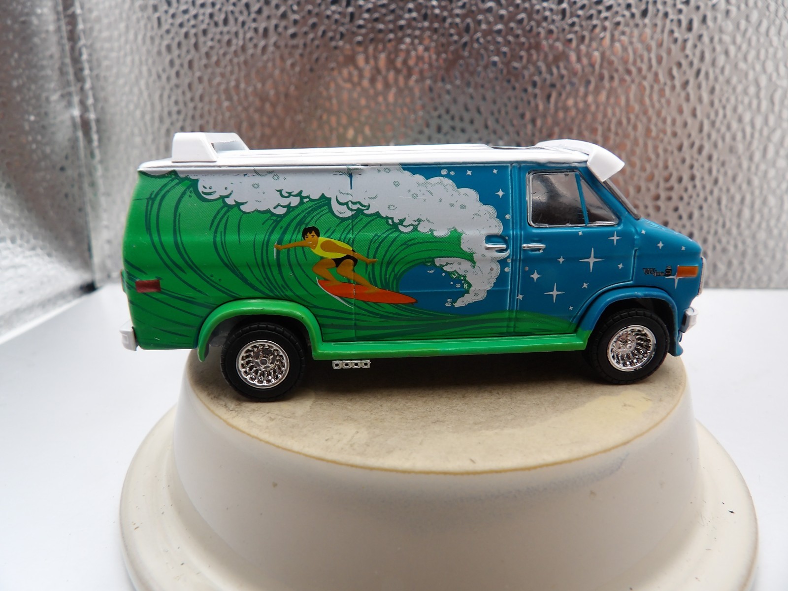 1978 GMC VANDURA CUSTOM VAN 2023 GREENLIGHT THE HOBBY EXCLUSIVE 1:64