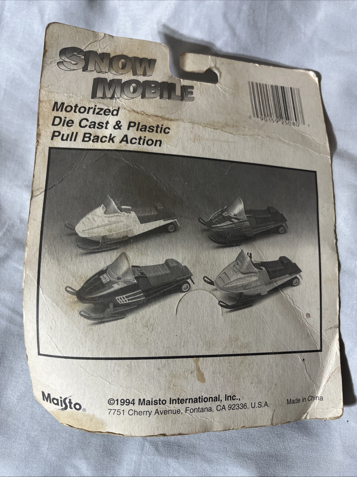 Maisto Snow Mobile 25080 Motorized Die Cast and Plastic Sport Team NEW Vintage