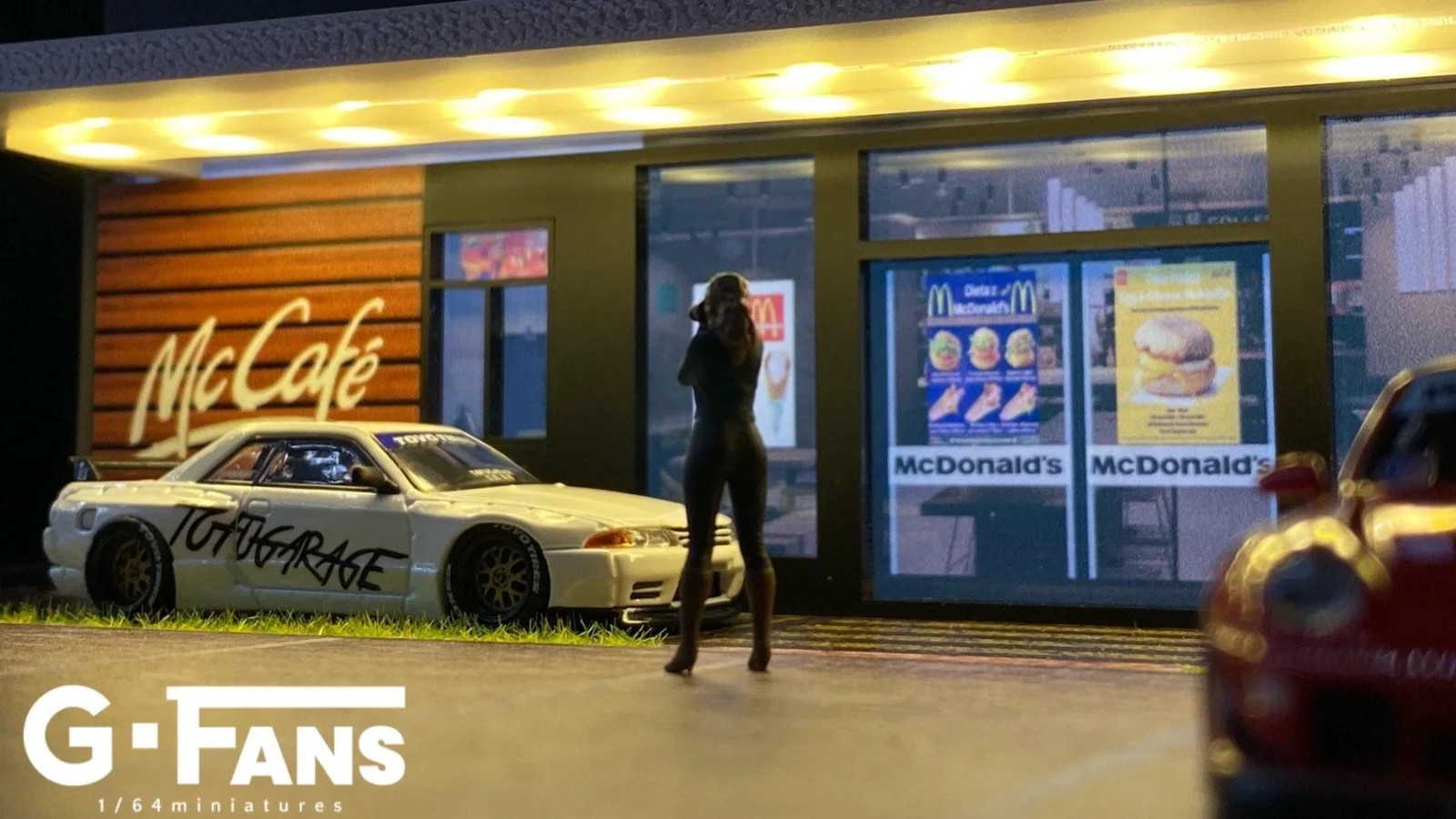 G Fans 1/64 Diorama MCDONALDS DRIVE THROUGH #710013