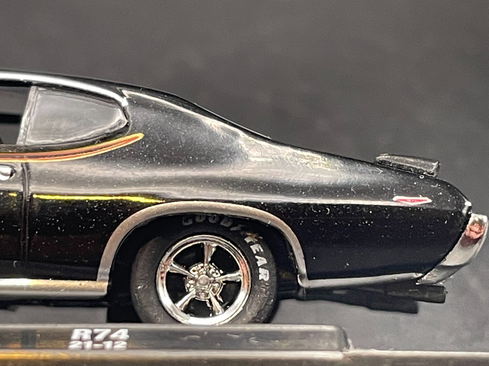 M2 MACHINES 1969 PONTIAC GTO JUDGE HURST- M2 MACHINES AUTO DRIVERS 69 HURST GTO