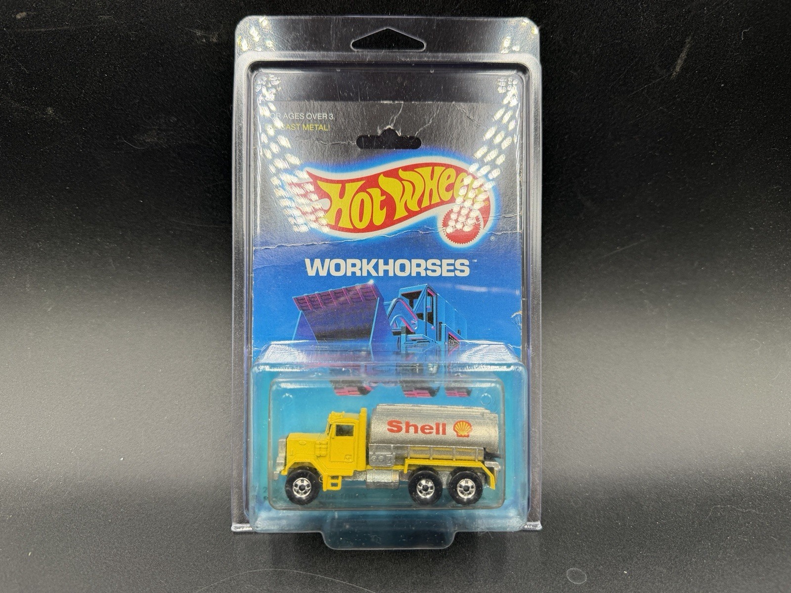 Hot Wheels Peterbilt Tank Truck Yellow Blackwalls Bw Workhorses Creased Card