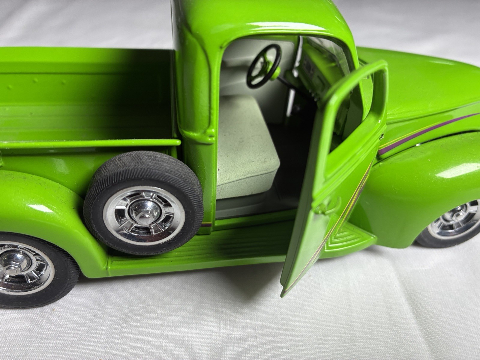 FRANKLIN MINT 1940 FORD CUSTOM PICKUP TRUCK GREEN THUNDER 1/24 DIECAST DC