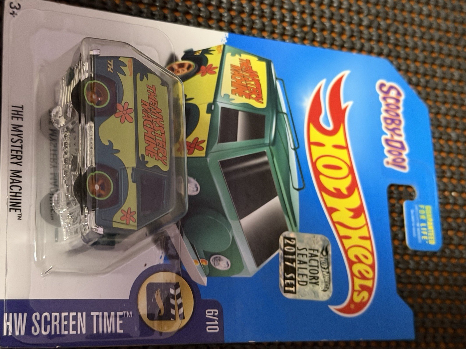 2015 Hot Wheels FACTORY SEALED Mystery Machine Super Treasure Hunt Scooby Doo