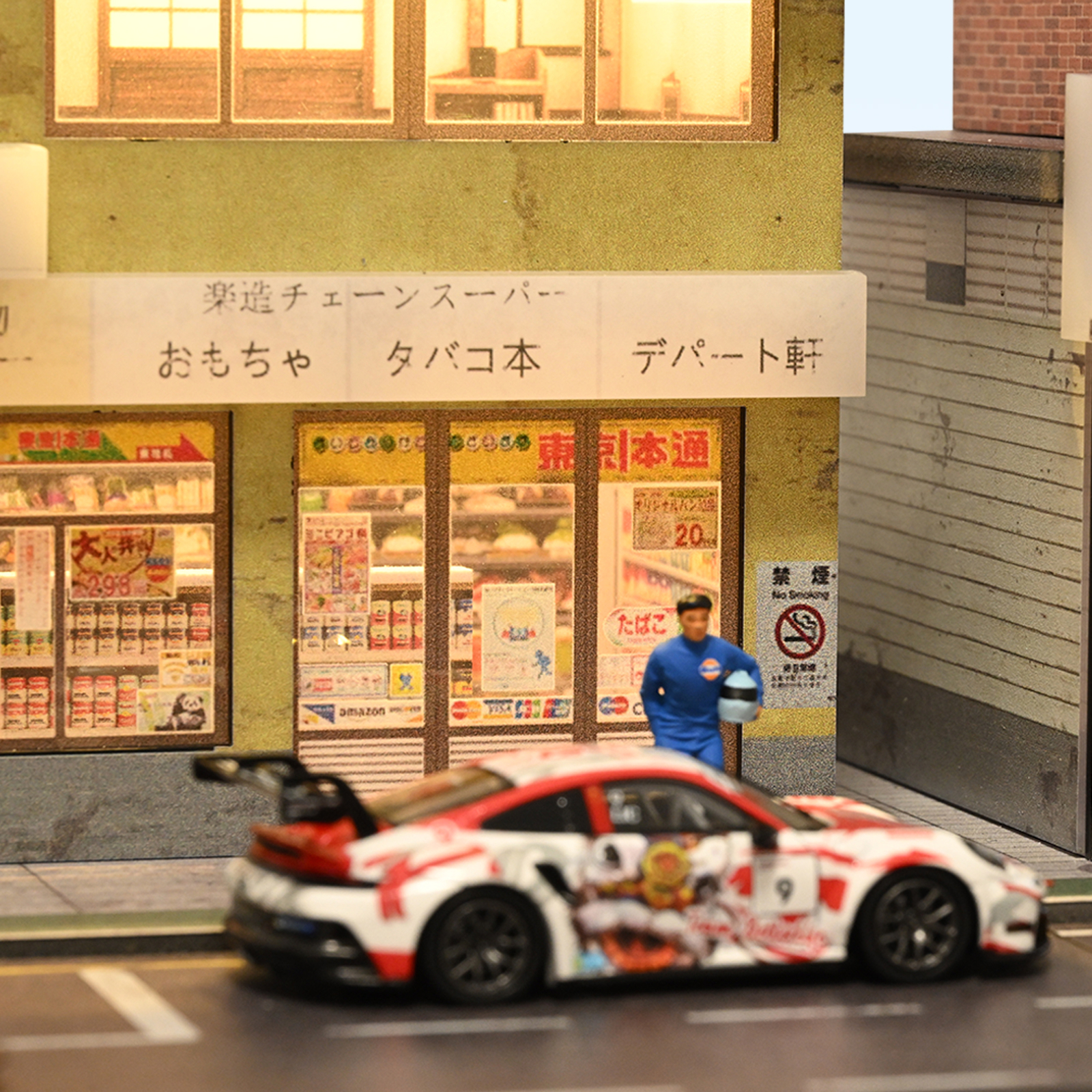1/64 Diorama Car Garage Model LED Light City Street House Building Model Display