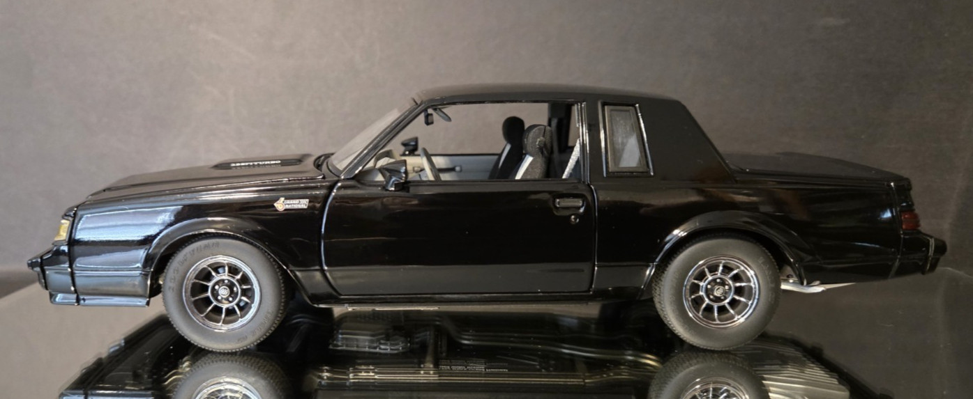 GMP, 1985 Buick Grand National, Black, 1:24 Diecast