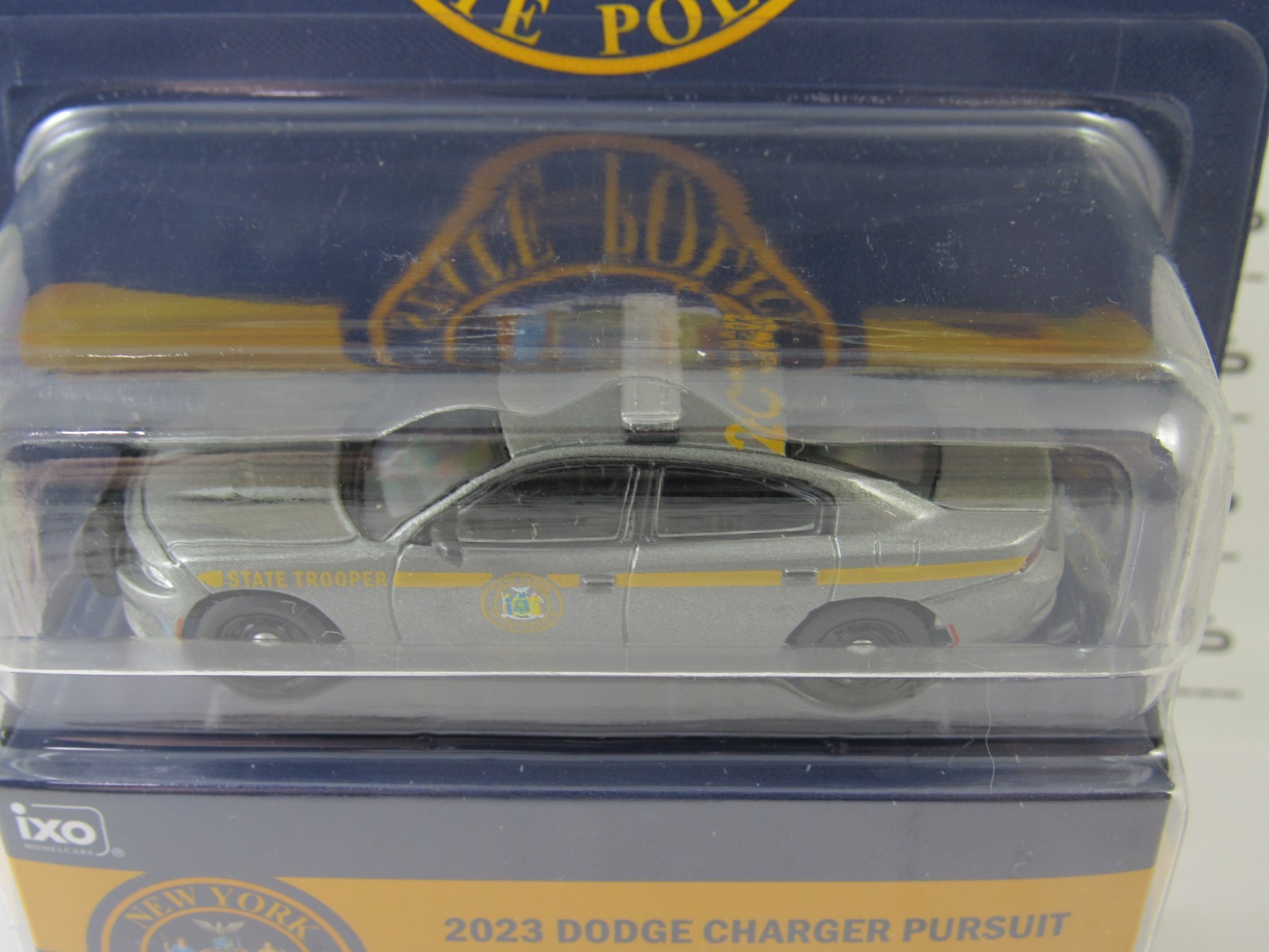 2026 IXO America 1:64 New York State Police Trooper 2023 DODGE CHARGER PURSUIT